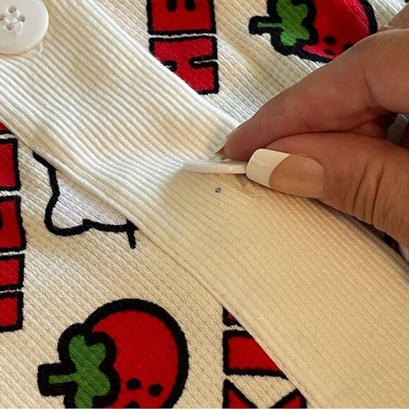 Sanrio Hello Kitty x Dumbgood Cream Red Waffle-Knit Cardigan w Strawberry & HK L - Picture 10 of 13